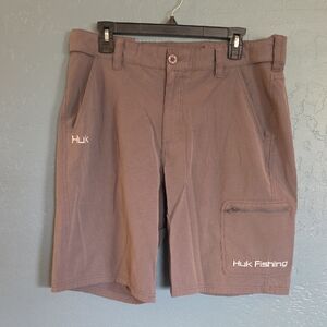 Huk Men's Mauve/Brown Fishing Cargo Shorts